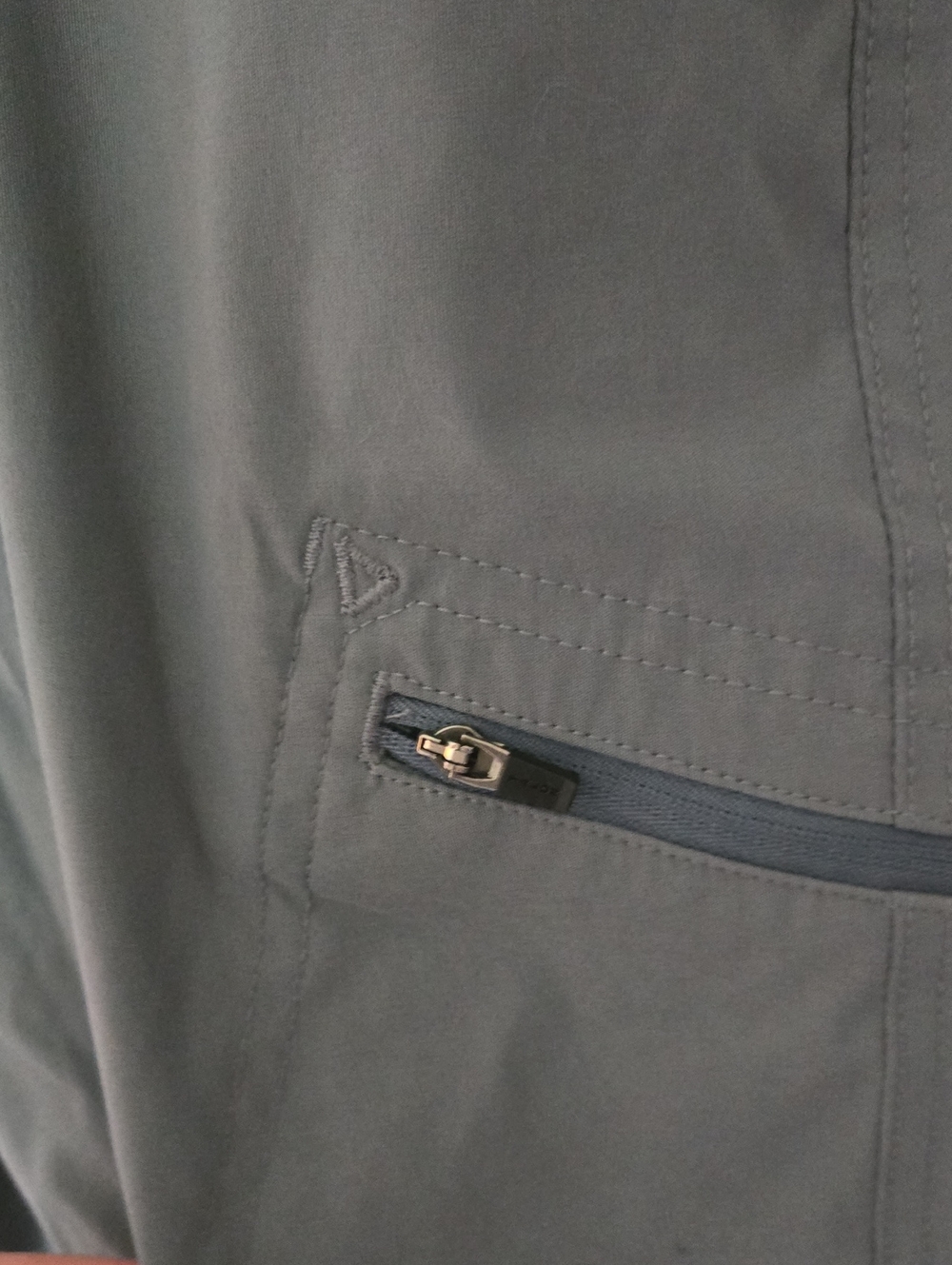 Eddie Bauer Slate Gray Women's Capris with Zip Pocket - Picture 2 of 8